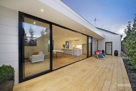 Property photo of 3 Mile End Road Carnegie VIC 3163