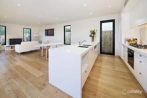 Property photo of 3 Mile End Road Carnegie VIC 3163
