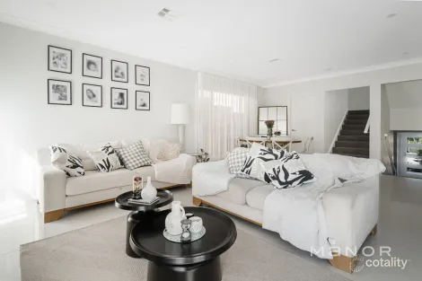 Property photo of 21 Thorpe Way Box Hill NSW 2765
