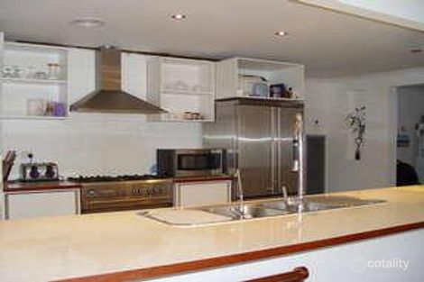 Property photo of 2 Narong Place Keilor Downs VIC 3038