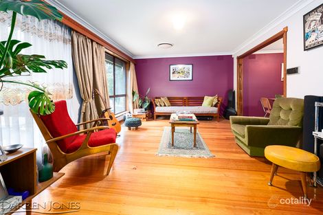 Property photo of 3 Manatunga Circuit Greensborough VIC 3088
