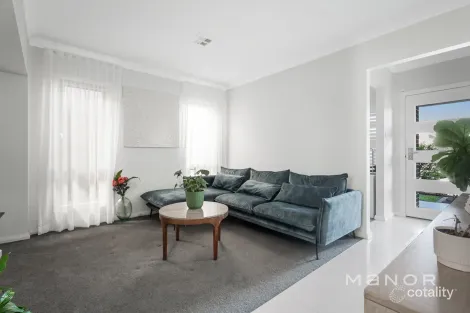 Property photo of 21 Thorpe Way Box Hill NSW 2765