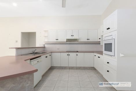 Property photo of 16 Avondale Drive Banora Point NSW 2486