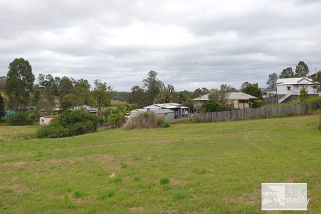 Property photo of 15 Bridge Road Tiaro QLD 4650
