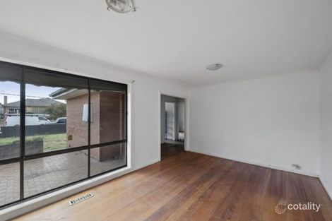 Property photo of 33 Somerlayton Crescent Fawkner VIC 3060