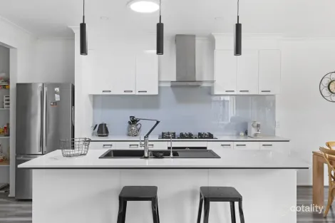 Property photo of 6 Blaimore Way Mernda VIC 3754