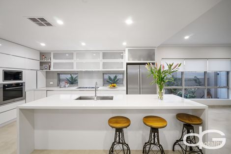 Property photo of 2 O'Connor Close North Coogee WA 6163