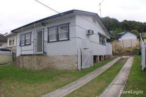 Property photo of 5 Nioka Avenue Point Clare NSW 2250