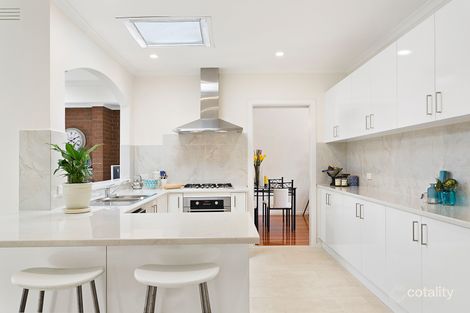 Property photo of 18 Parsons Avenue Glen Waverley VIC 3150