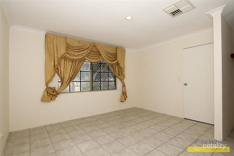 Property photo of 180 Illawarra Crescent South Ballajura WA 6066