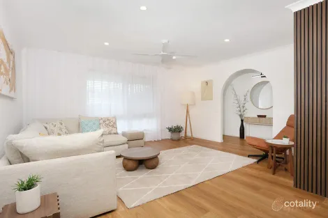 2 Burrendong Rd, Coombabah, QLD 4216