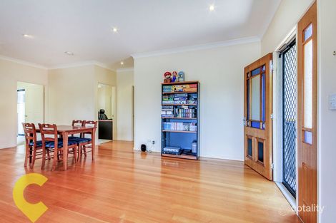 Property photo of 2/101 Sir Fred Schonell Drive St Lucia QLD 4067