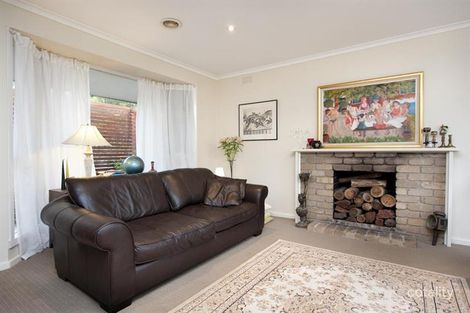 Property photo of 17 Sinclair Avenue Templestowe Lower VIC 3107