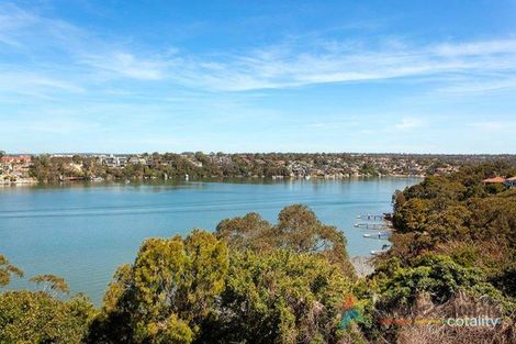 Property photo of 11 Stuart Crescent Blakehurst NSW 2221