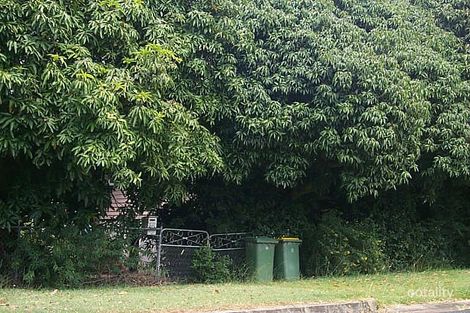 16 Wilson St, Newtown, QLD 4305