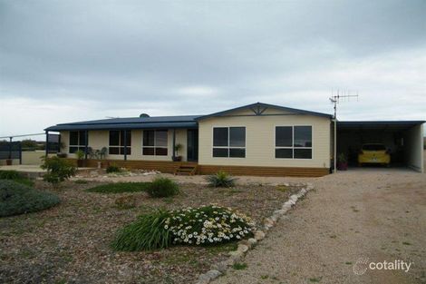 25 Kennedy Rd, Streaky Bay, SA 5680