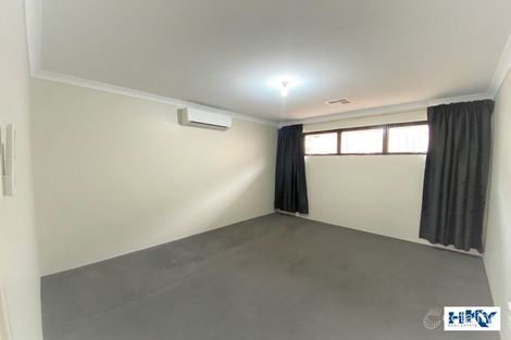 Property photo of 8 Linacre Road Bullsbrook WA 6084