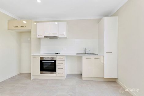 Property photo of 2/8 Greenhill Street Redbank Plains QLD 4301