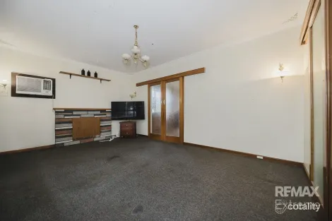 Property photo of 1/89 Hale Road Forrestfield WA 6058