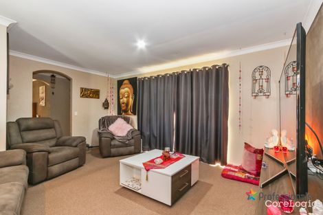 Property photo of 2 Shrike Gardens Ballajura WA 6066