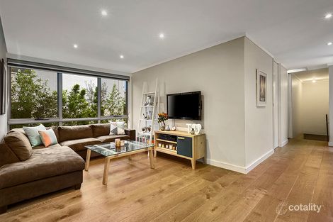 Property photo of 2/46 Orrong Crescent Caulfield North VIC 3161