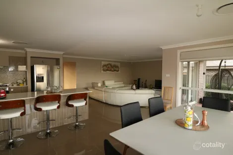 Property photo of 32 Oaklands Circuit Gregory Hills NSW 2557