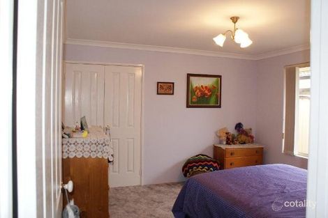 Property photo of 24 Weeloo Road Waggrakine WA 6530