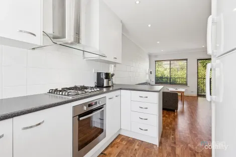 Property photo of 16/2 Emerson Road Black Forest SA 5035