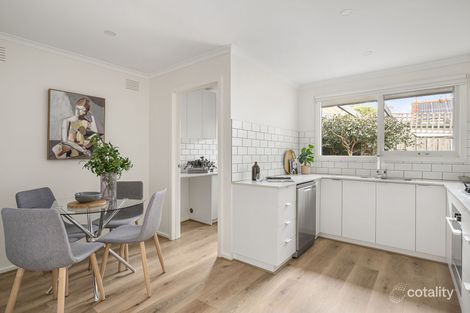 Property photo of 2/13 Benwerrin Road Surrey Hills VIC 3127