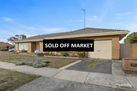 1141 Grevillea Rd, Wendouree, VIC 3355