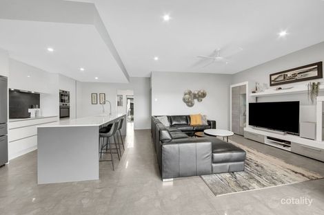 Property photo of 13 Mipia Drive Boyne Island QLD 4680