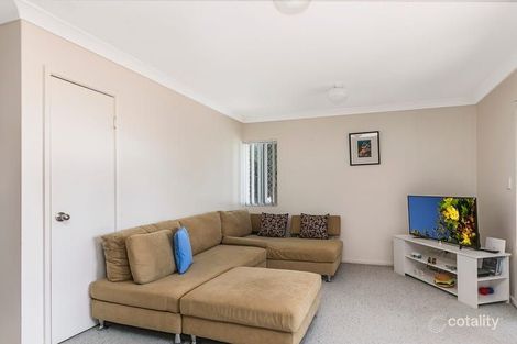 Property photo of 2/65 Akonna Street Wynnum QLD 4178