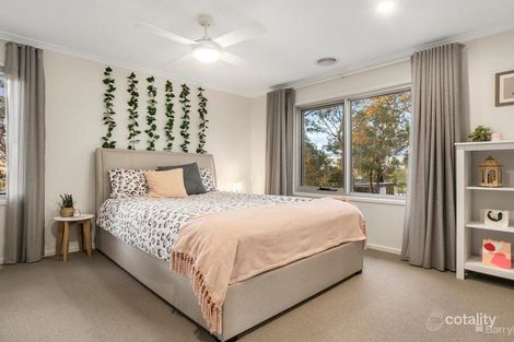 Property photo of 3 Hill Mews Eltham VIC 3095