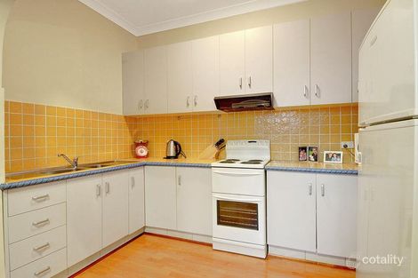 Property photo of 2/68 Rowland Avenue Wollongong NSW 2500