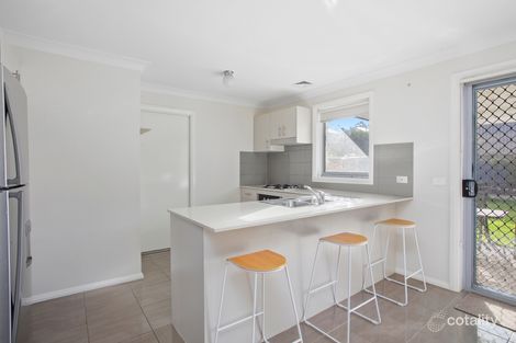Property photo of 98 Hampshire Boulevard Spring Farm NSW 2570