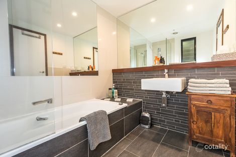 Property photo of 53 Yarrong Road Point Lookout QLD 4183