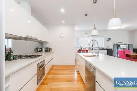 Property photo of 3/2 Bracken Grove Altona VIC 3018