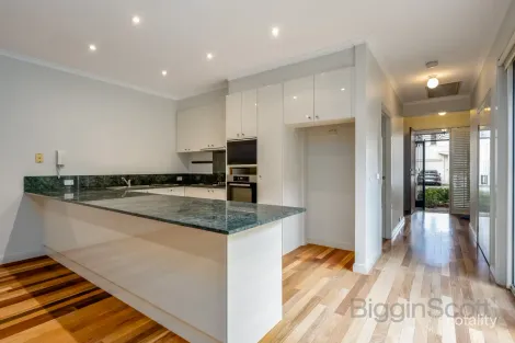 Property photo of 16 The Crescent Port Melbourne VIC 3207