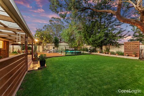 Property photo of 2 Glenbourne Road Cranbourne VIC 3977