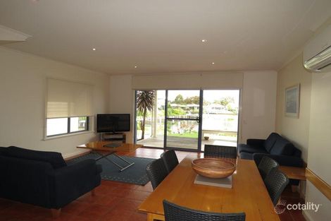 Property photo of 24/11 Mitchell Street Paynesville VIC 3880