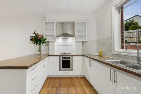 Property photo of 1/5 Glenmanor Close Templestowe VIC 3106