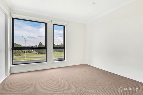 Property photo of 22/8 Moresby Court Craigieburn VIC 3064