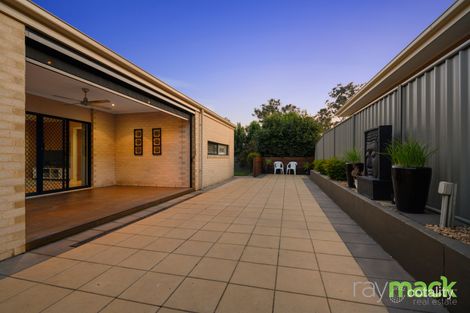 Property photo of 67 Emma Way Glenroy NSW 2640