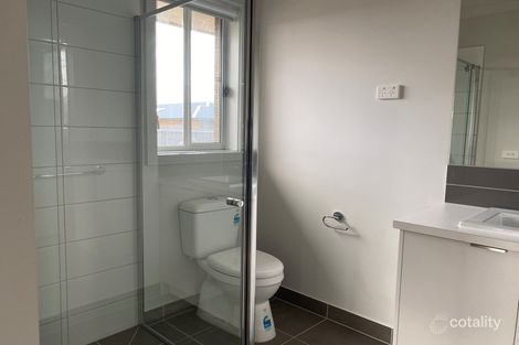 14 Leitrim St, Alfredton, VIC 3350