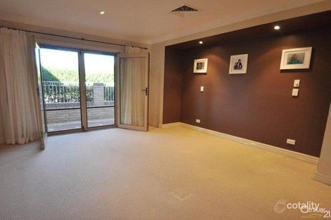 Property photo of 11 Nepean Place Dubbo NSW 2830