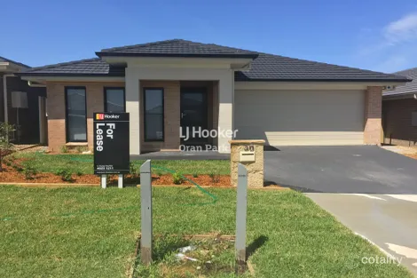 30 Buckingham Loop, Oran Park, NSW 2570