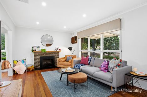 8 Batman Walk, Greensborough, VIC 3088