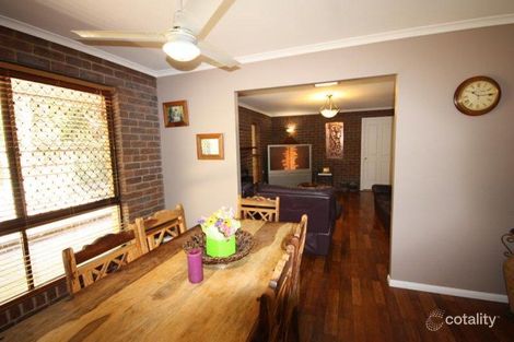 Property photo of 5 Settler Place Edens Landing QLD 4207