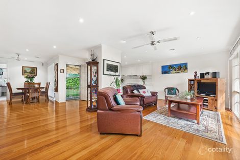 Property photo of 33 Paxton Drive Glen Waverley VIC 3150