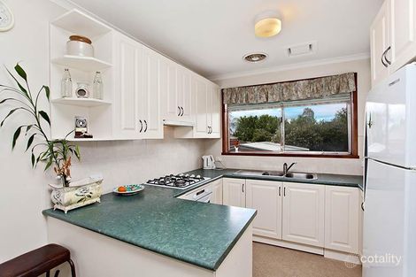 Property photo of 70 Bellara Drive Mooroolbark VIC 3138